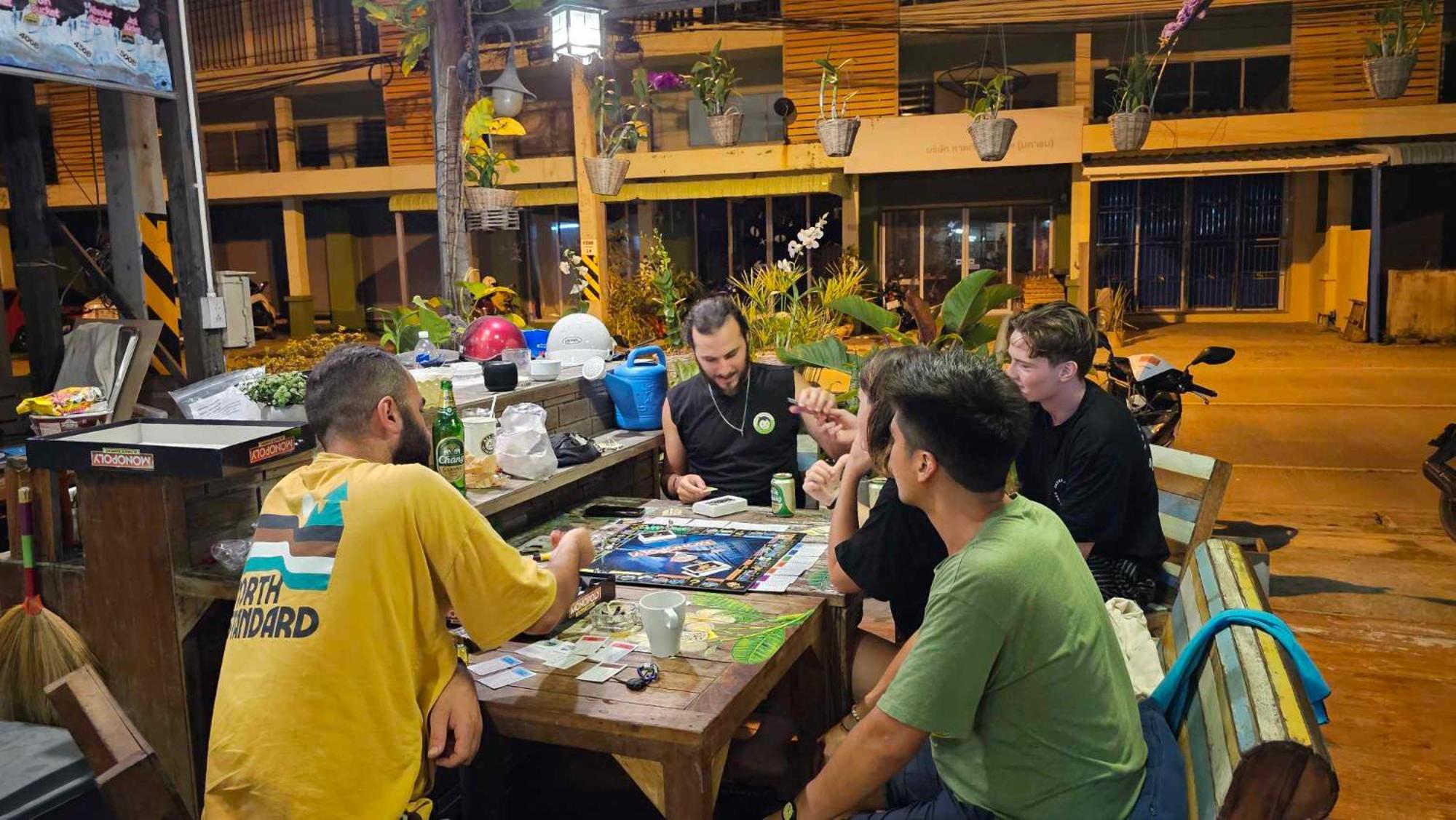 Phangan Barsay Hostel Thong Sala Bagian luar foto